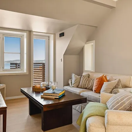 Dinbnb I Penthouse In The Sun I Panoramic Views I Quiet *